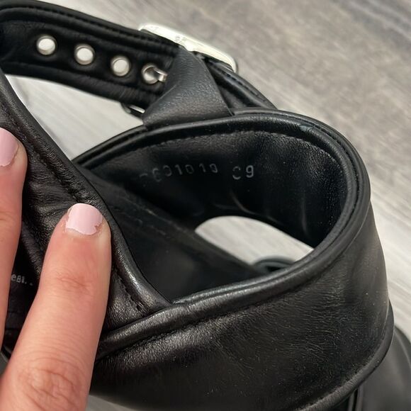 NEW AGL Black Puffy Tabby Attilio Strappy Sandal Block Heels Size 39 - Picture 4 of 5